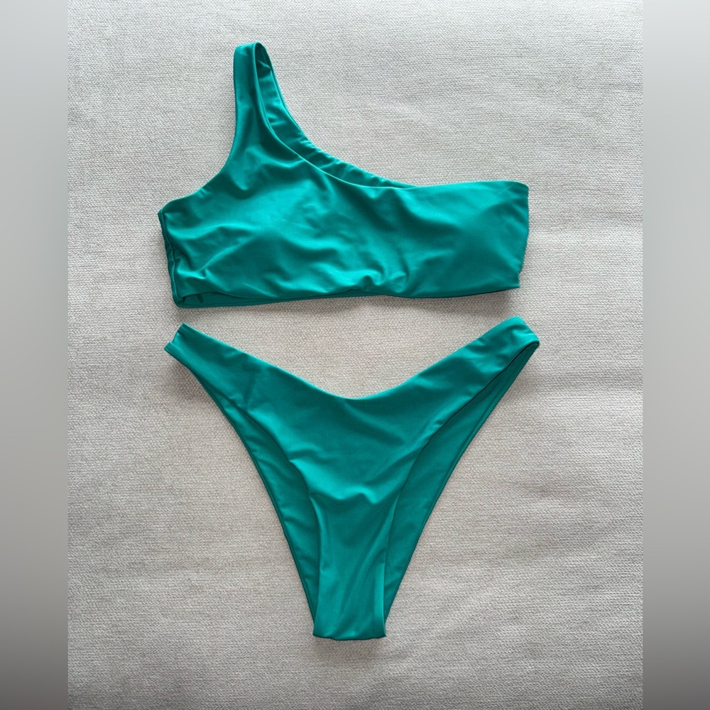 Romwe One-Shoulder Teal Bikini Set